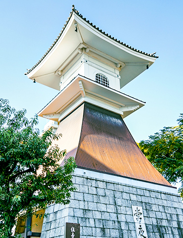 住吉高燈籠